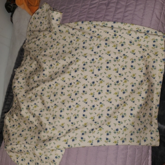 MY MUM MADE IT FLORAL SHIRT . - Picture 3 of 3